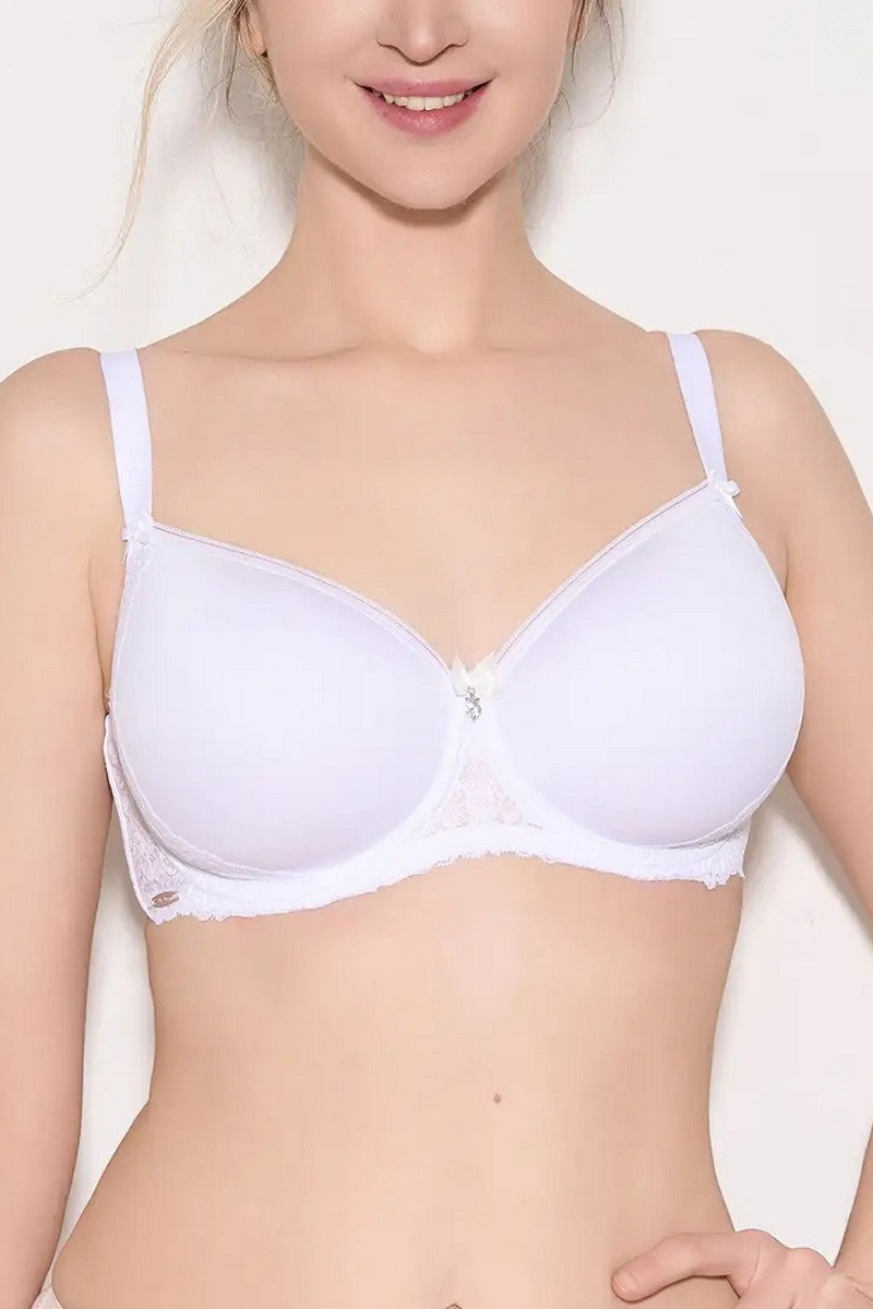 Lanny -  3015 Lanny -  3015