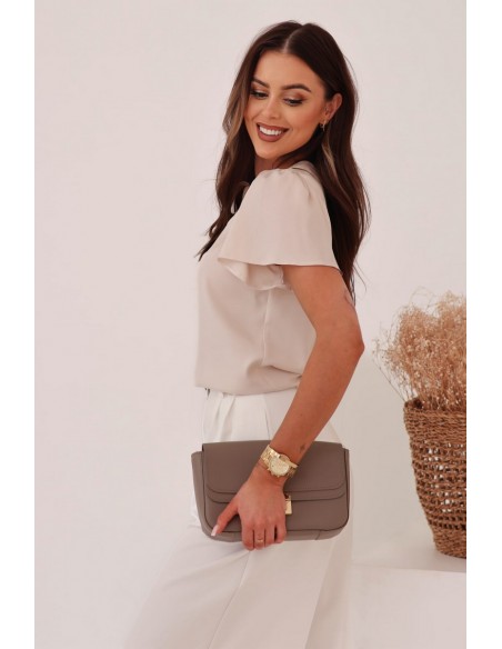 Bluza cu maneca lejera