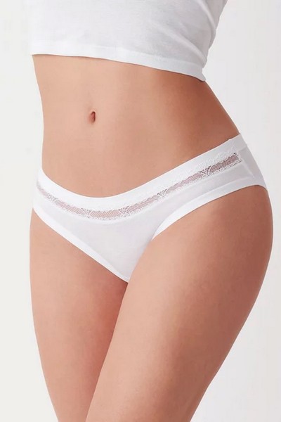 Chiloti clasici cu talie joasa si dantela - Cotonella GD166