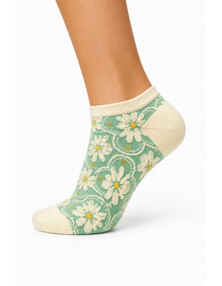 Sosete dama din bumbac, joase, respirabile, cu modele florale.