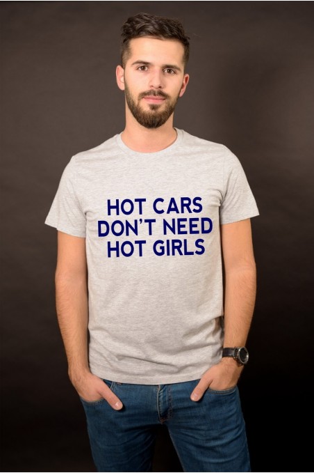 Hot cars don`t need hot girls
